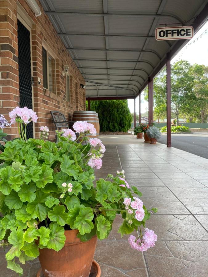 Crows Nest Motel Exterior foto